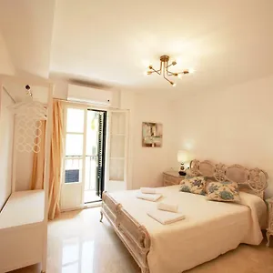 Apartment Casa Volare- Estilo Y Relax En Pleno Casco Antiguo, Malaga