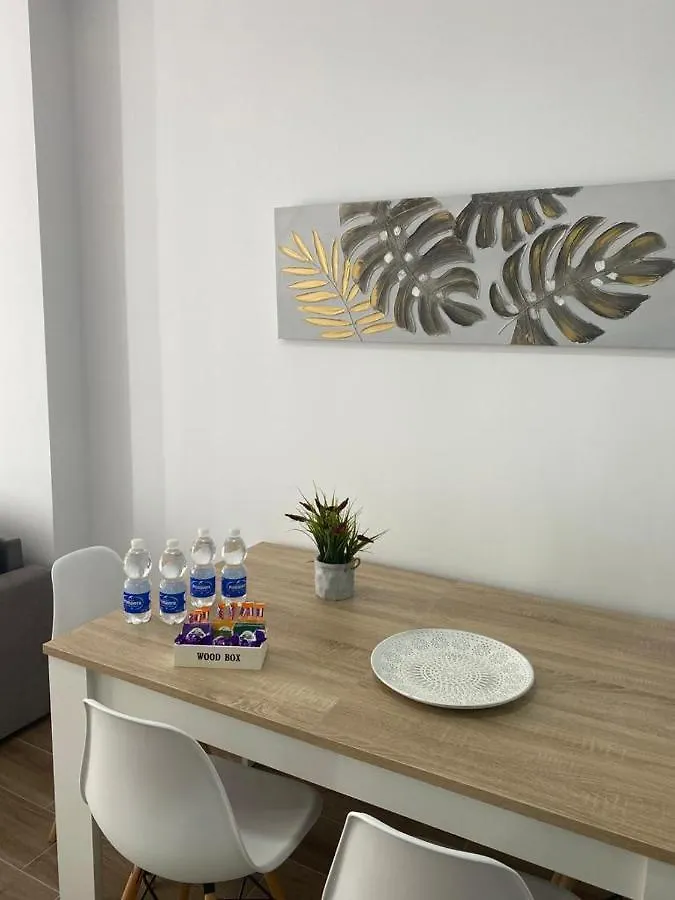 Apartamentos Marmoles Centro Málaga 0*,  İspanya