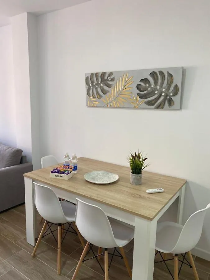 Apartamentos Marmoles Centro Málaga İspanya