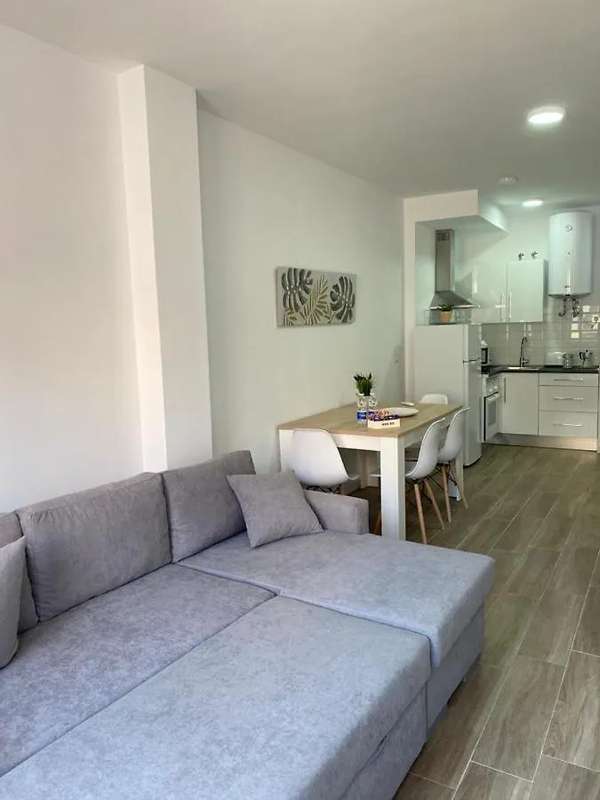 Daire Apartamentos Marmoles Centro Málaga