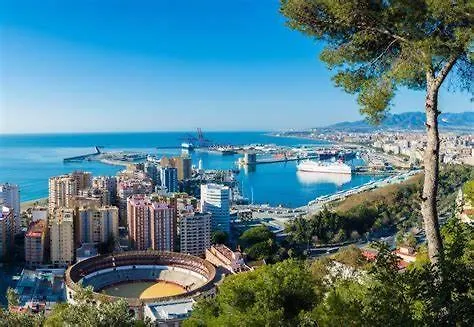 Daire Apartamentos Marmoles Centro Málaga